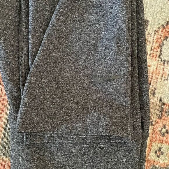 Nike DriFit leggings - Picture 3 of 3